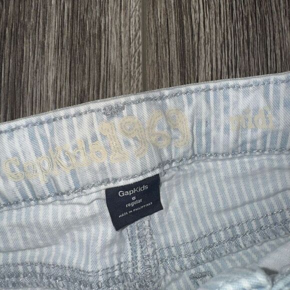 Gap Kids Striped Denim Shorts Size 6 - Picture 3 of 3